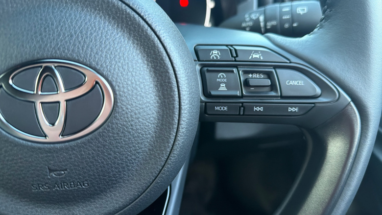 Toyota Yaris Cross 1.5 Hybrid Design 5dr CVT Hybrid Estate